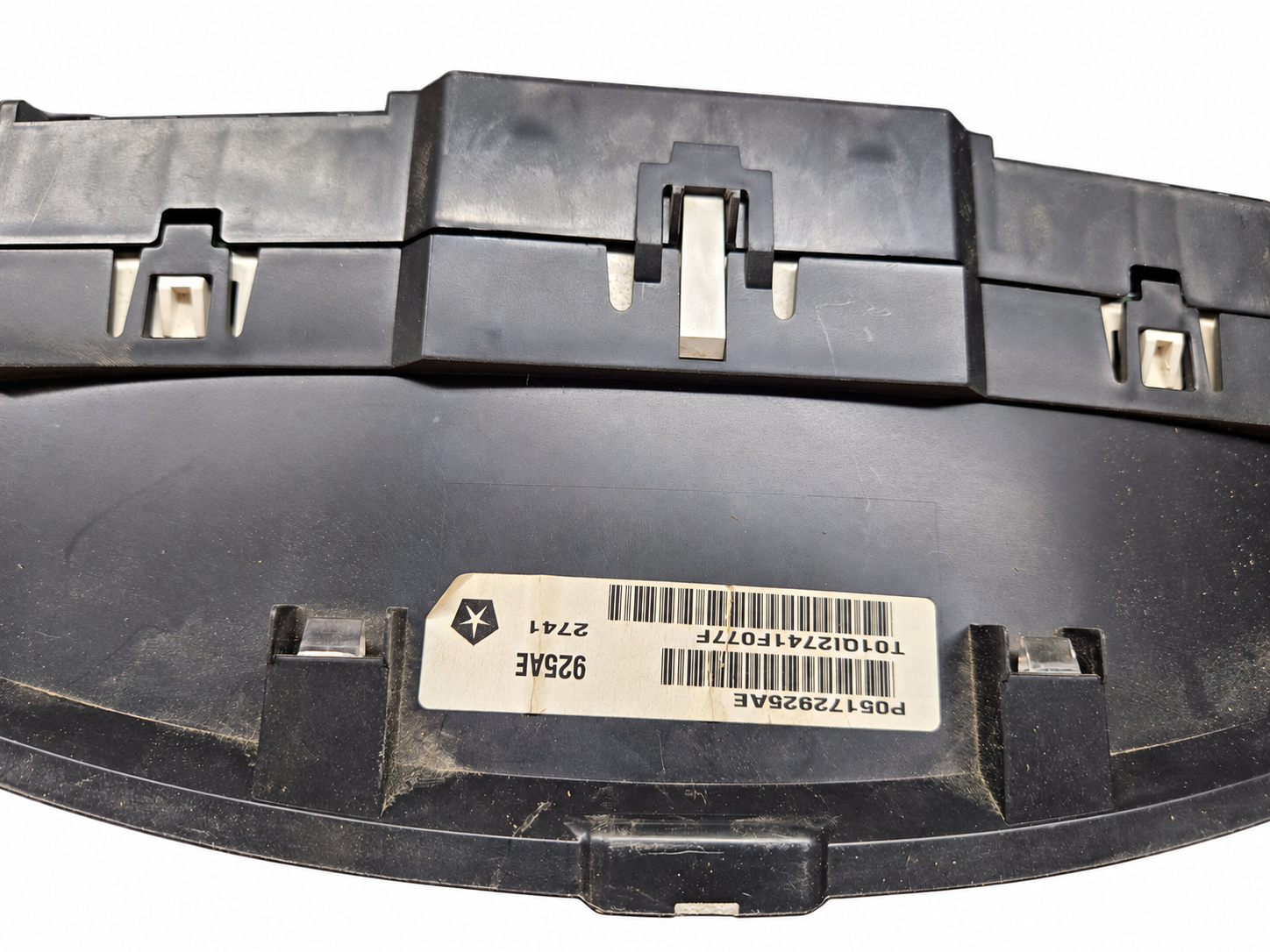 2012 Jeep Liberty Instrument Cluster 05172925AE