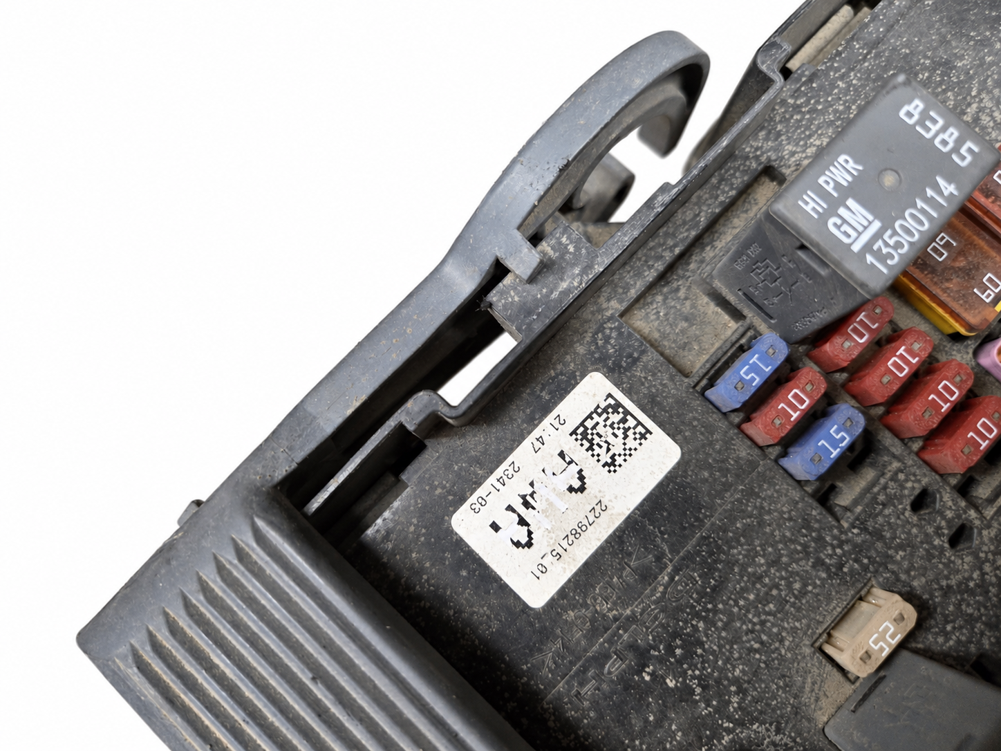 2010–2013 Chevrolet Silverado 1500 Engine Fuse Box 22798215