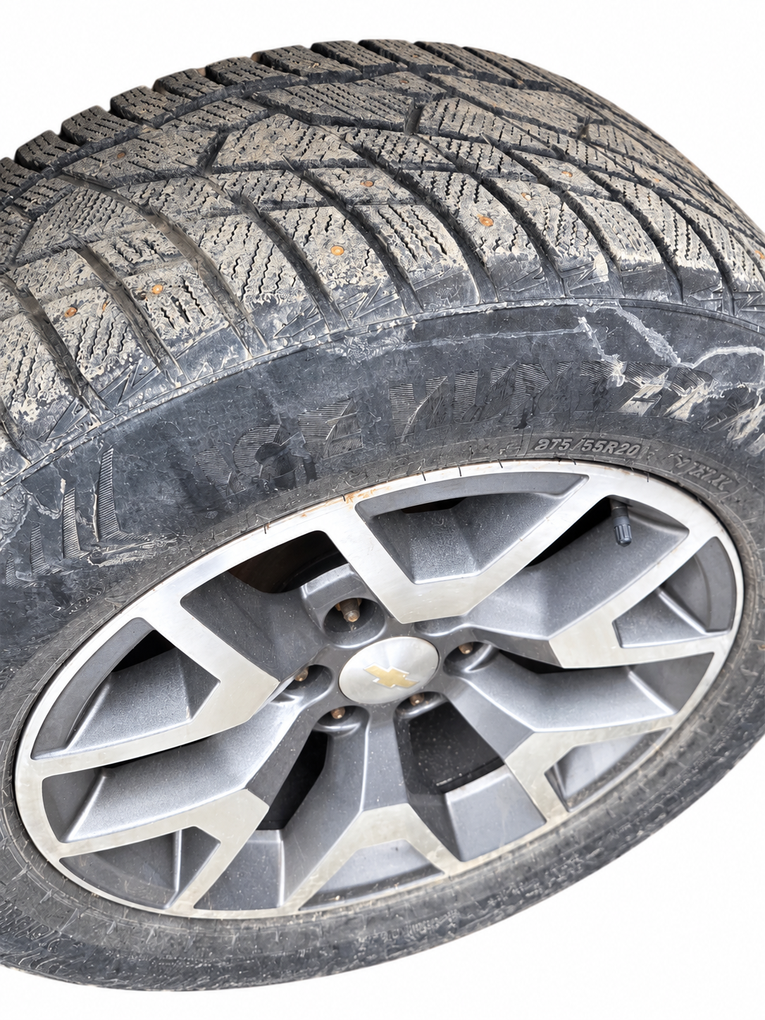 2012 Chevrolet Silverado 1500 20-Inch Wheels with 275/55R20 Studded Winter Tires